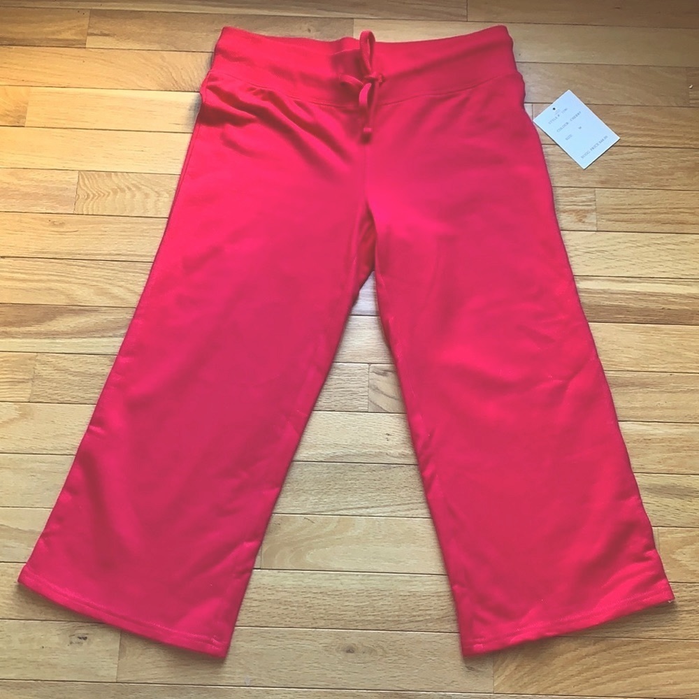 SWEET JULIET NWT SUPER CUTE AND BRIGHT- COLOR IS CHERRY CAPRI JOGGERS